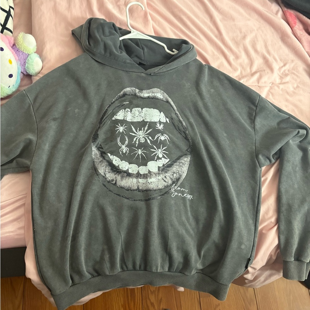 SHEIN Gray Graphic Hoodie